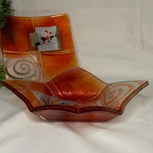Handmade orange and silver fused glass decorative plates set of 2 - Picture 7 of 12